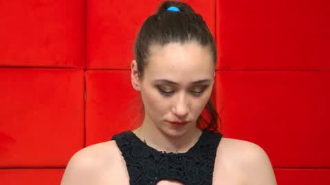 AliceMunro online show from January 26, 2025, 1:31 am