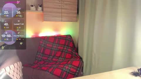 Snapshot of alice_next_door_ chatting on December 14, 2025, 2:00 pm Alice online show from December 14, 2025, 2:00 pm