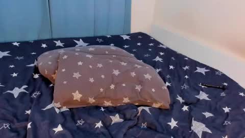 Snapshot of alice_unique chatting on December 21, 2024, 12:06 pm Alice online show from December 21, 2024, 12:06 pm