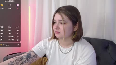 Snapshot of alice_walters chatting on January 25, 2025, 10:28 pm Alice online show from January 25, 2025, 10:28 pm
