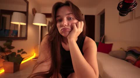 Snapshot of alicealberts chatting on November 13, 2025, 8:41 pm alicealberts online show from November 13, 2025, 8:41 pm