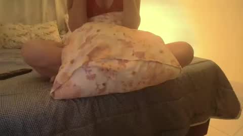 Alice DeLUCA online show from December 1, 2025, 2:49 am