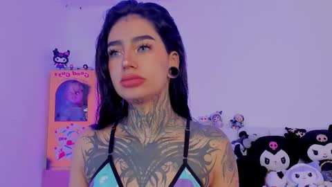 Alice  online show from October 21, 2025, 4:41 pm