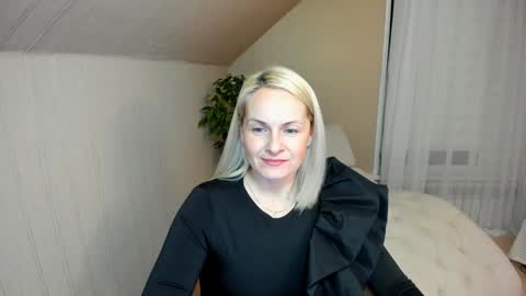 Snapshot of alicee__grace chatting on December 24, 2024, 7:00 pm Alicee online show from December 24, 2024, 7:00 pm
