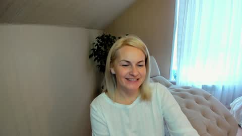 Snapshot of alicee__grace chatting on December 31, 2024, 9:31 am Alicee online show from December 31, 2024, 9:31 am