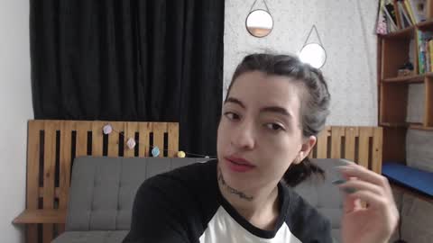 alicee_logan_ online show from December 13, 2024, 1:15 am