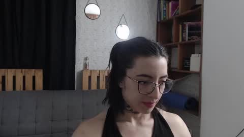 alicee_logan_ online show from February 25, 2025, 2:14 am
