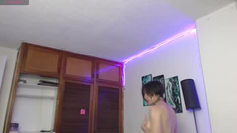 alicee_logan_ online show from September 26, 2025, 11:09 pm