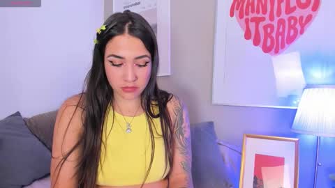 Snapshot of alicee_rosewell chatting on December 3, 2025, 4:42 am Alice online show from December 3, 2025, 4:42 am