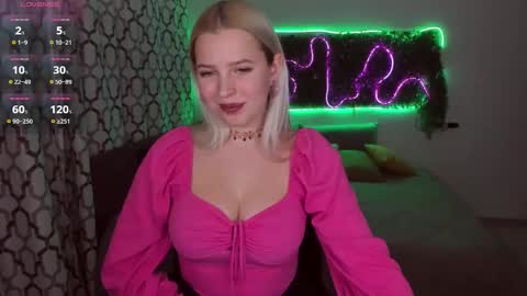 Alice online show from December 2, 2024, 1:02 pm