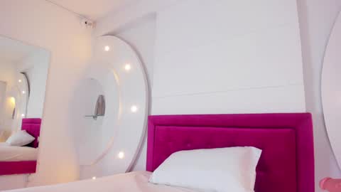 Alice  online show from January 24, 2025, 7:41 am