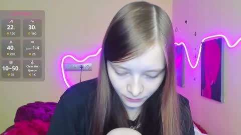 Alie online show from September 14, 2025, 1:05 am