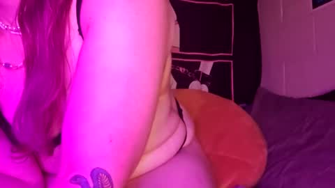 Aliceinwonder6669 online show from October 30, 2025, 12:17 pm