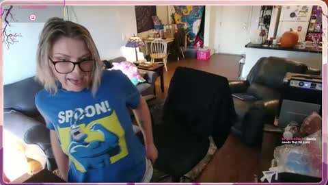 Alice Liddell online show from November 25, 2025, 8:31 pm