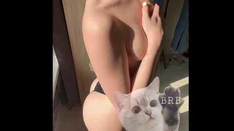 Snapshot of aliceparis69 chatting on March 12, 2025, 9:56 pm Alice online show from March 12, 2025, 9:56 pm