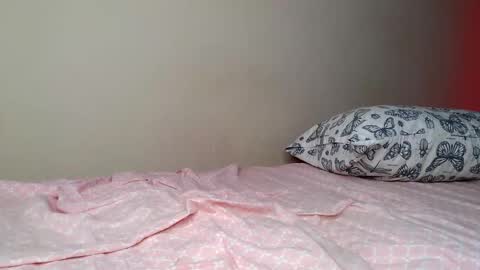 Snapshot of alicerabdit chatting on October 23, 2025, 3:22 pm Alice online show from October 23, 2025, 3:22 pm