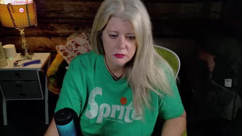 Alices Curiosity online show from December 18, 2024, 2:53 am