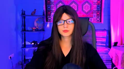 Snapshot of alicewelch_ chatting on October 22, 2025, 12:05 pm alicewelch_ online show from October 22, 2025, 12:05 pm