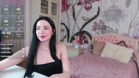 Veronica online show from November 19, 2025, 4:40 pm