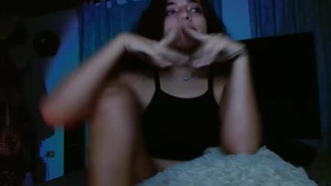 Snapshot of aliciaencalzonesazules chatting on January 8, 2025, 5:16 am Chris online show from January 8, 2025, 5:16 am