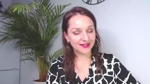 Alicia online show from December 10, 2024, 8:08 am