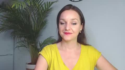 Alicia online show from December 11, 2024, 7:14 pm