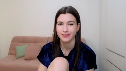Snapshot of alicianoveli chatting on December 21, 2024, 11:22 am alicianoveli online show from December 21, 2024, 11:22 am
