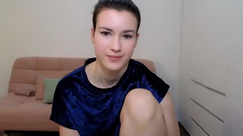 Snapshot of alicianoveli chatting on December 28, 2024, 6:39 am alicianoveli online show from December 28, 2024, 6:39 am