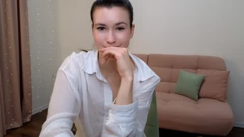 Snapshot of alicianoveli chatting on January 1, 2025, 11:49 am alicianoveli online show from January 1, 2025, 11:49 am