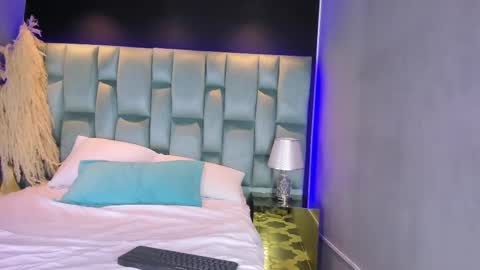 Ali Diaz online show from February 6, 2025, 2:22 am