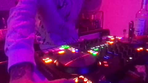 busco rockera online show from January 27, 2025, 7:03 pm