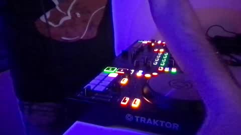 busco rockera online show from March 2, 2025, 7:23 pm