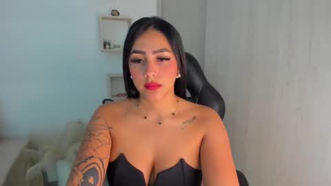 Snapshot of aliessiarose1 chatting on November 20, 2025, 11:10 am Ali online show from November 20, 2025, 11:10 am