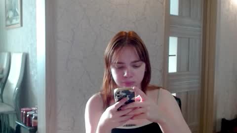 Snapshot of aliiice_stone chatting on September 10, 2025, 2:06 pm Alice online show from September 10, 2025, 2:06 pm