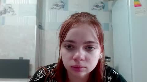 Snapshot of aliiice_stone chatting on September 20, 2025, 11:33 am Alice online show from September 20, 2025, 11:33 am