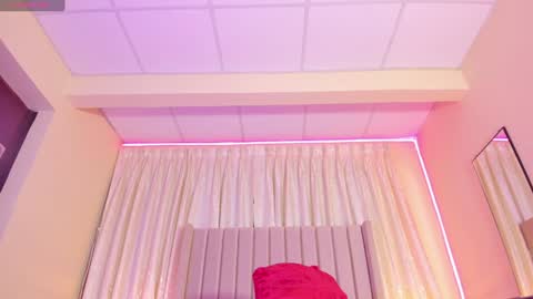 Snapshot of aliison_smith chatting on January 11, 2025, 2:52 am Alisson online show from January 11, 2025, 2:52 am