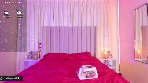 Snapshot of aliison_smith chatting on February 15, 2025, 3:20 am Alisson online show from February 15, 2025, 3:20 am