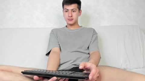 Snapshot of alikuskya chatting on January 7, 2025, 2:20 am Dan online show from January 7, 2025, 2:20 am
