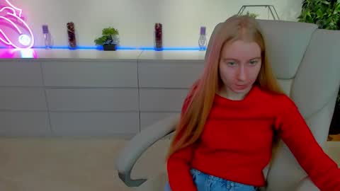 Alina online show from November 1, 2025, 6:37 am