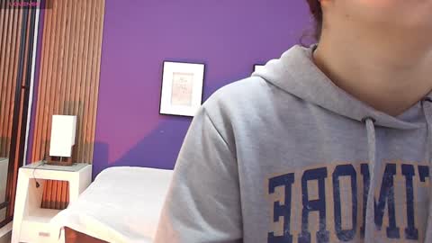 Snapshot of alina_martinelli chatting on January 31, 2025, 11:35 am Alina online show from January 31, 2025, 11:35 am
