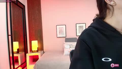 Alina online show from November 8, 2025, 10:48 am