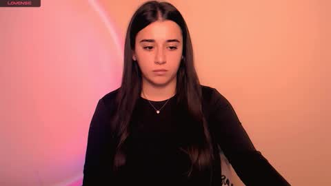 Alina online show from November 3, 2025, 8:26 am