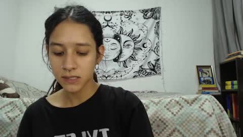 Snapshot of alinawoolf_ chatting on December 26, 2024, 1:40 am  Ali  online show from December 26, 2024, 1:40 am