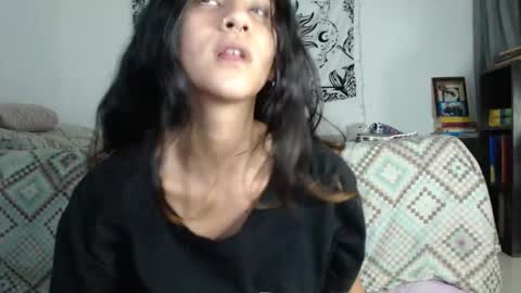 Snapshot of alinawoolf_ chatting on December 28, 2024, 2:33 am  Ali  online show from December 28, 2024, 2:33 am