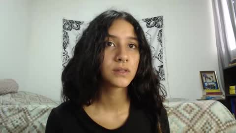 Snapshot of alinawoolf_ chatting on December 30, 2024, 6:05 pm  Ali  online show from December 30, 2024, 6:05 pm