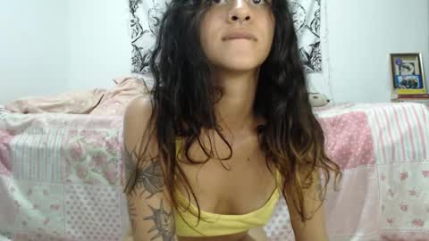 Snapshot of alinawoolf_ chatting on January 14, 2025, 5:30 am  Ali  online show from January 14, 2025, 5:30 am