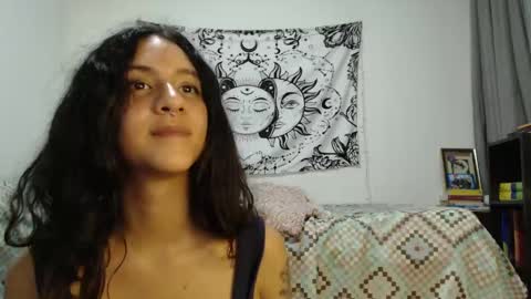 Snapshot of alinawoolf_ chatting on February 2, 2025, 9:51 am  Ali  online show from February 2, 2025, 9:51 am