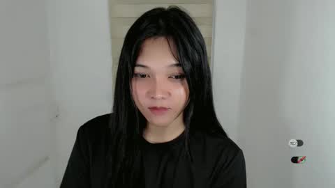 Snapshot of alisa_kiss_ chatting on December 11, 2024, 11:54 pm Shanti xhey online show from December 11, 2024, 11:54 pm