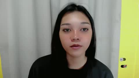 Snapshot of alisa_kiss_ chatting on December 21, 2024, 12:59 pm Shanti xhey online show from December 21, 2024, 12:59 pm