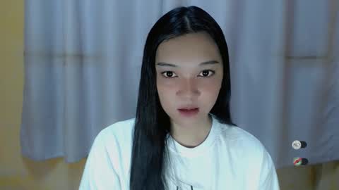 Snapshot of alisa_kiss_ chatting on January 2, 2025, 6:29 am Shanti xhey online show from January 2, 2025, 6:29 am